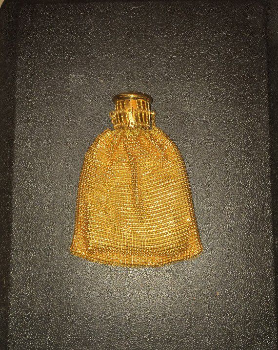 VINTAGE WHITING & DAVIS MESH FLAPPERS PURSE