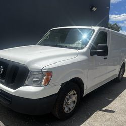 2017 Nissan NV