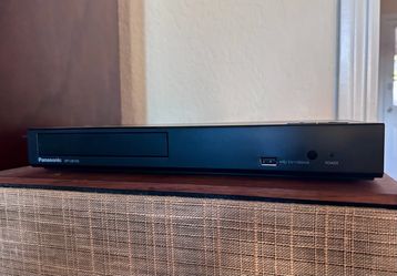 Panasonic DP-UB150-K 4k Player - LIKE NEW