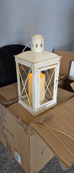 Set of 10 metal lanterns