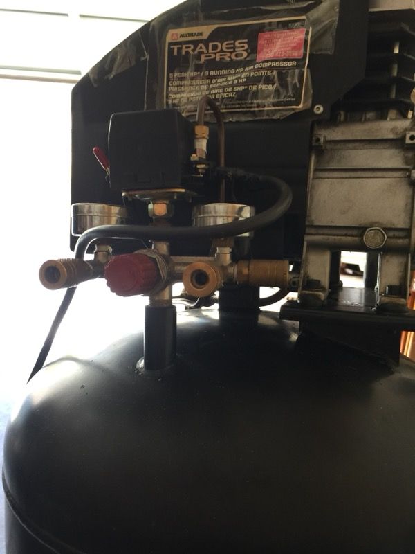 Trade pro air compressor by all trade,30 gallon ,3hp running and 5hp peak,only compressor doesn’t come with hose