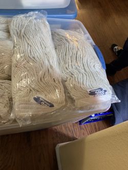 Mops 3x $10