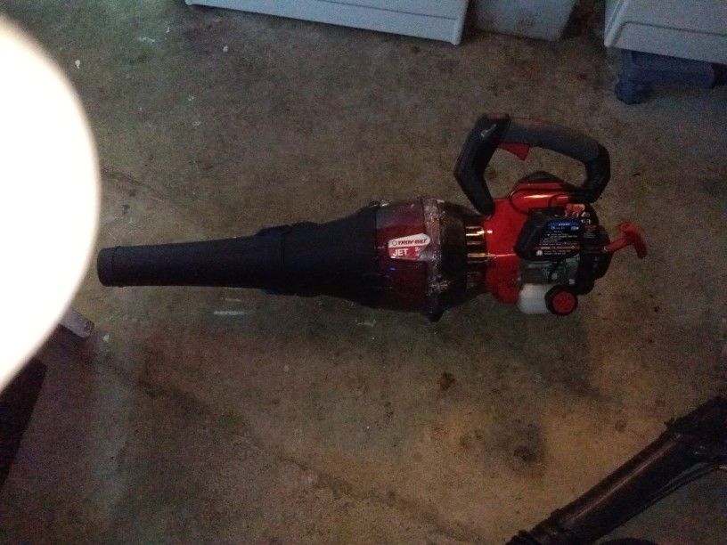 Troy Built Blower
