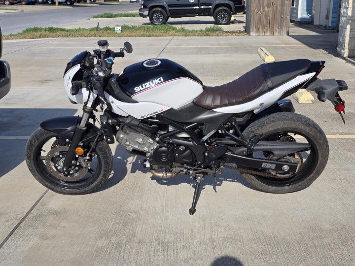 2019 SV650X