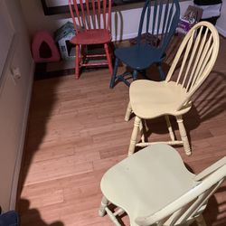4 Wood Chairs 