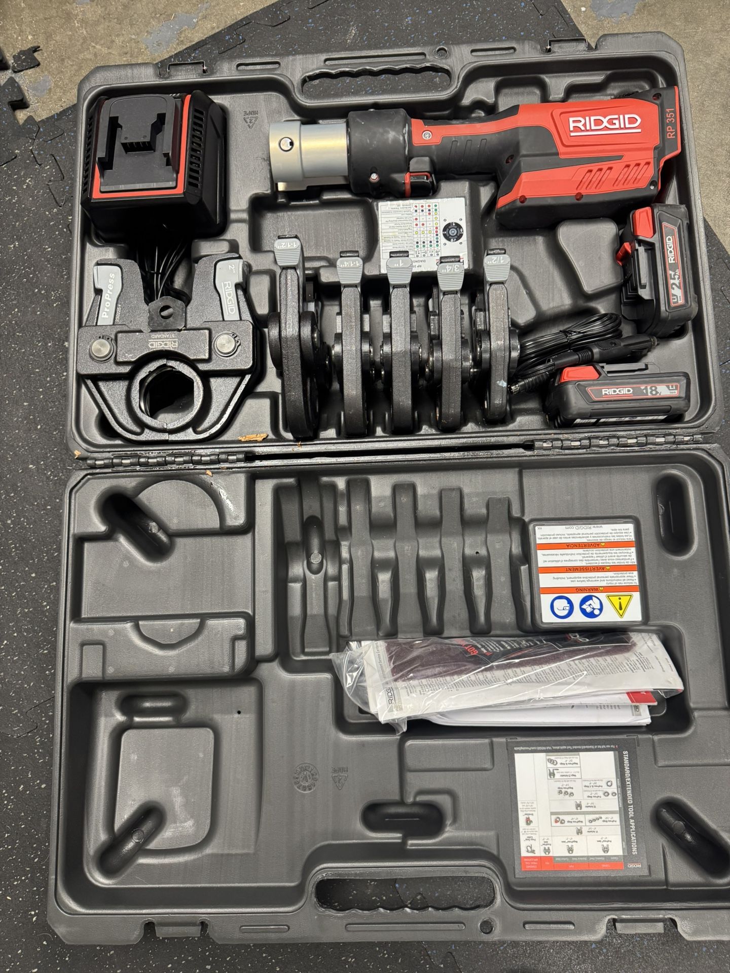 RIDGID RP 351 ProPress Inline Standard Press Tool Kit (Includes Case + 2, 18V Lio-lon Batteries + Charger+ 6 Press Tool Jaws