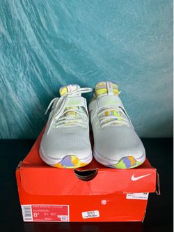 W Nike Air Max Bella TR 5 PRM New size 8.5 women’s