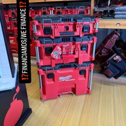 Milwaukee PACKOUT 22 in. Rolling Tool Box, 22 in. Large Tool Box and 22 in. Medium Tool Box ProSystem Low Profile Handle**(FINANCIAMOS/WE FINANCE)**