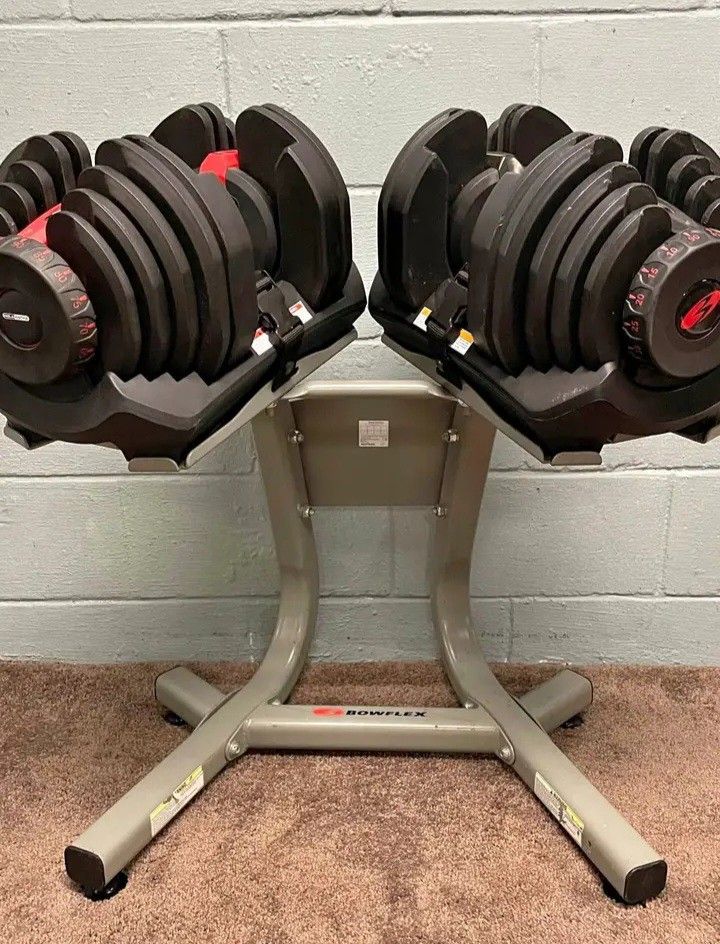 Adjustable-Bowflex-1090-Dumbbells