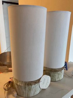 Set of 2 table lamps faux marble