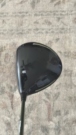 Cobra Radspeed X driver, will also give the club cover for it that it came with
