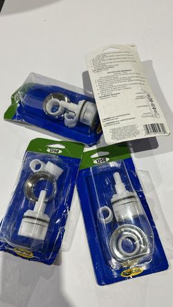 P138C Plastic Mobile Home Washer Less Faucet Stem White