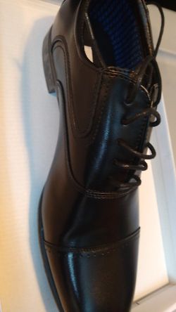 Steve Madden Men's dress shoes size 12. New