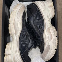 RAF Ozweego Adidas 