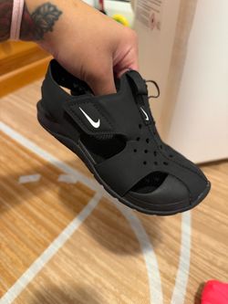 Nike sandals