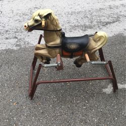 Vintage Wonder Horse