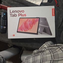 Lenovo Tab Plus 