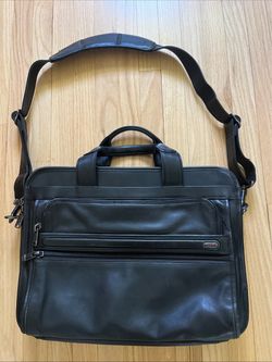 Tumi Executive Style Briefcase Laptop Bag Soft Genuine Leather