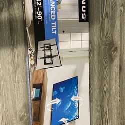 Sanus - Advance tilt TV Wall mount ) 42" up to 90 " TVs- Accepting trade in for Bose bluetooth Speakers. send me ur offer $90