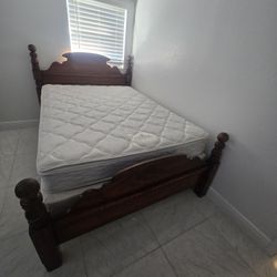 Solid Wood Bed Queen