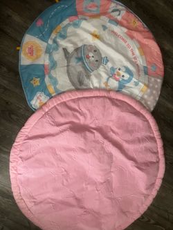 Tummy time mats