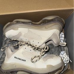 Balenciaga Triple S