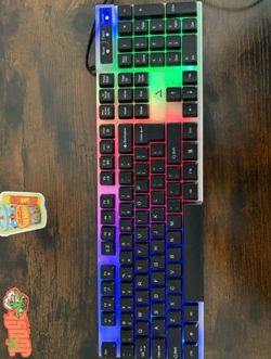 Gaming keyboard an mouse