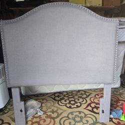 Twin bed
