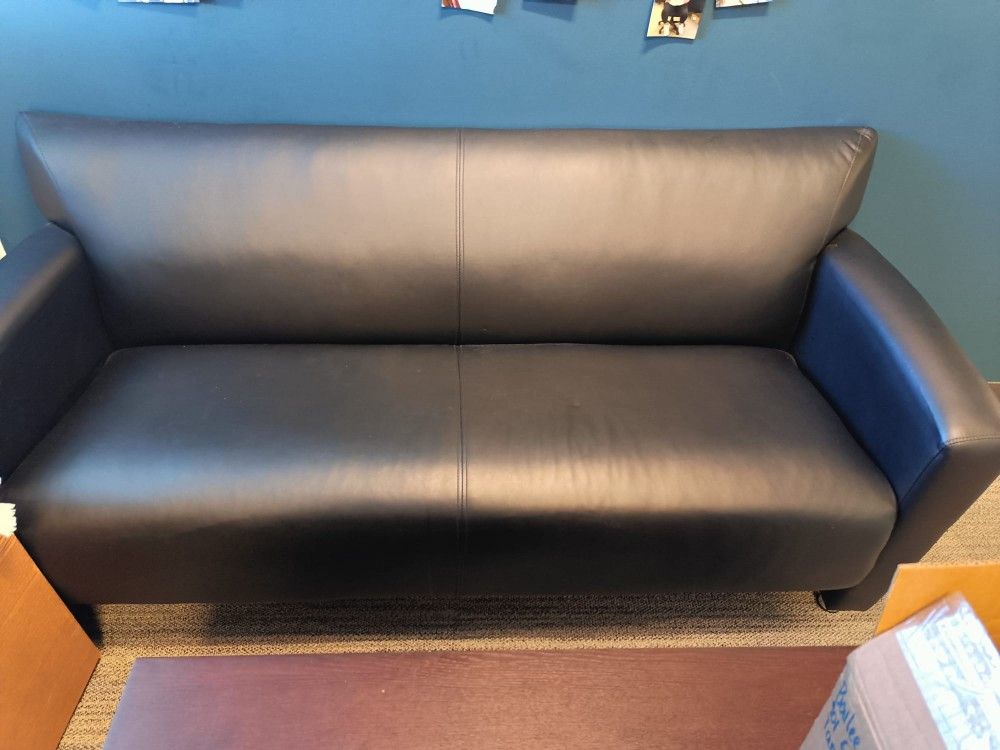 Couch And Chairs 