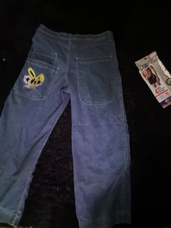 A lab baggy pants 