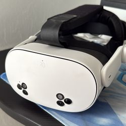 Oculus Quest 3s 128gb + Batman Arkham 