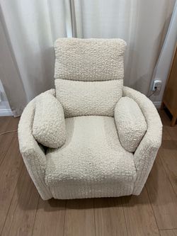 Nursery chair