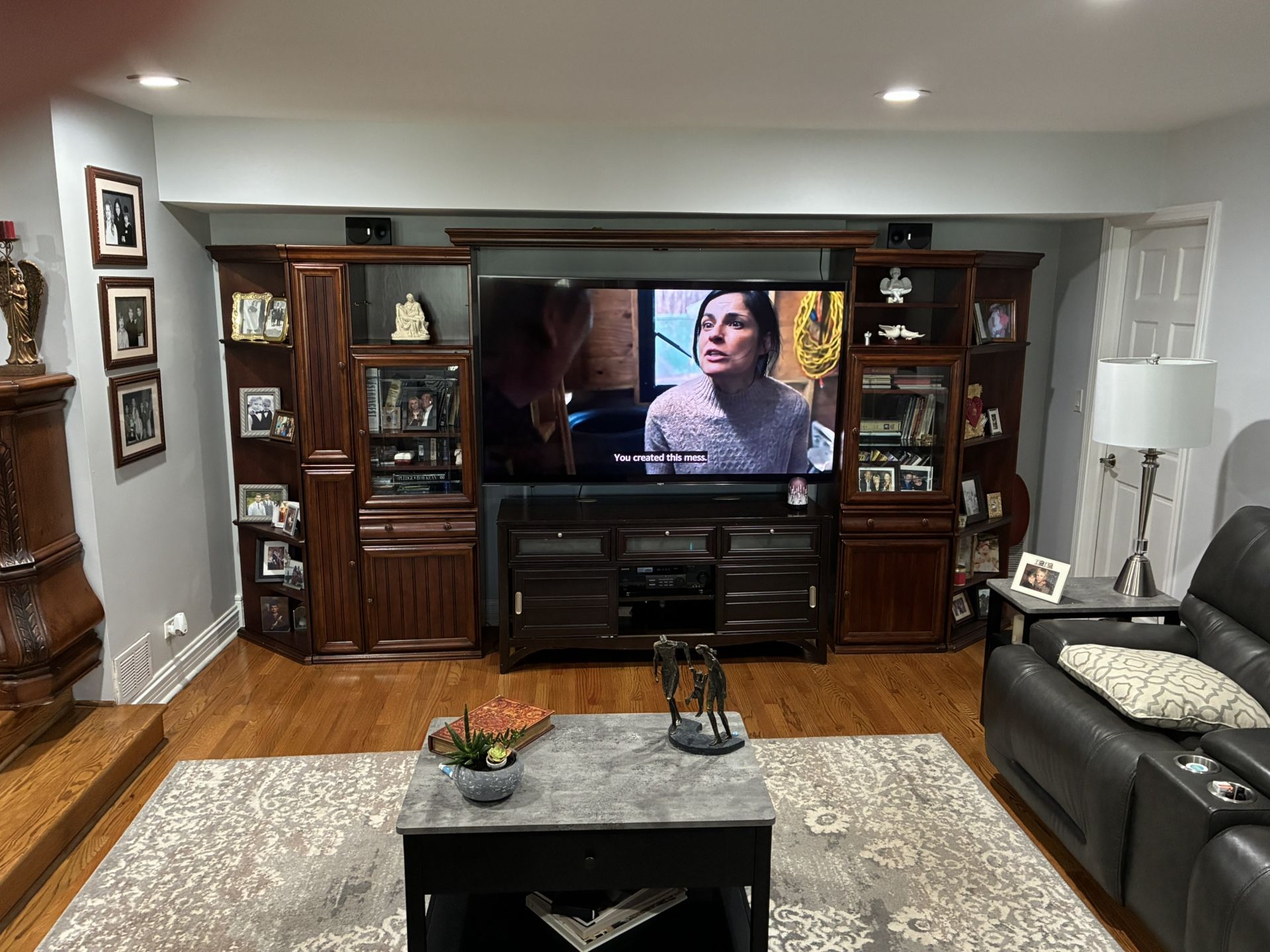 Seven Piece Council And Table Like New $500