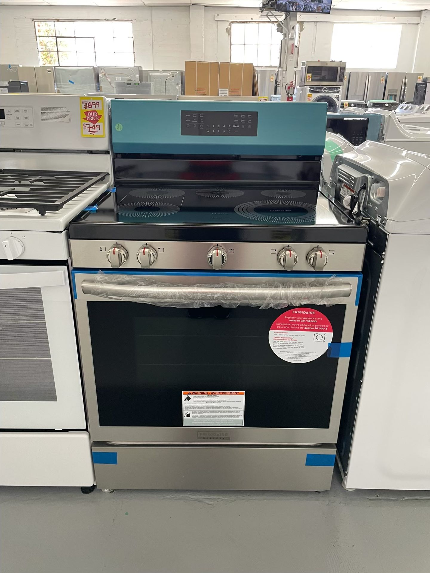 Frigidaire 30 In Electric Range Air Fryer