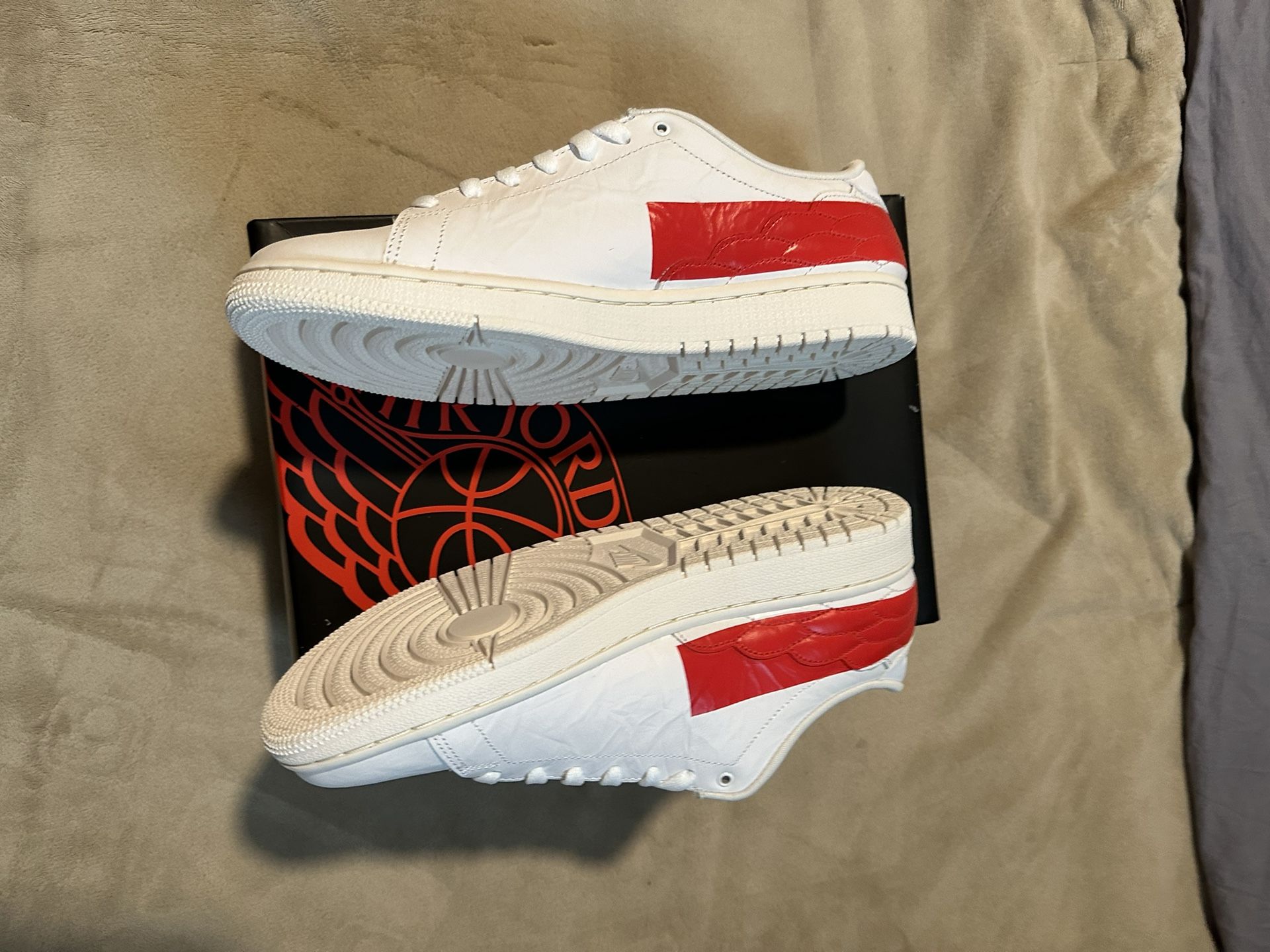 Jordan 1 Centre Court DS