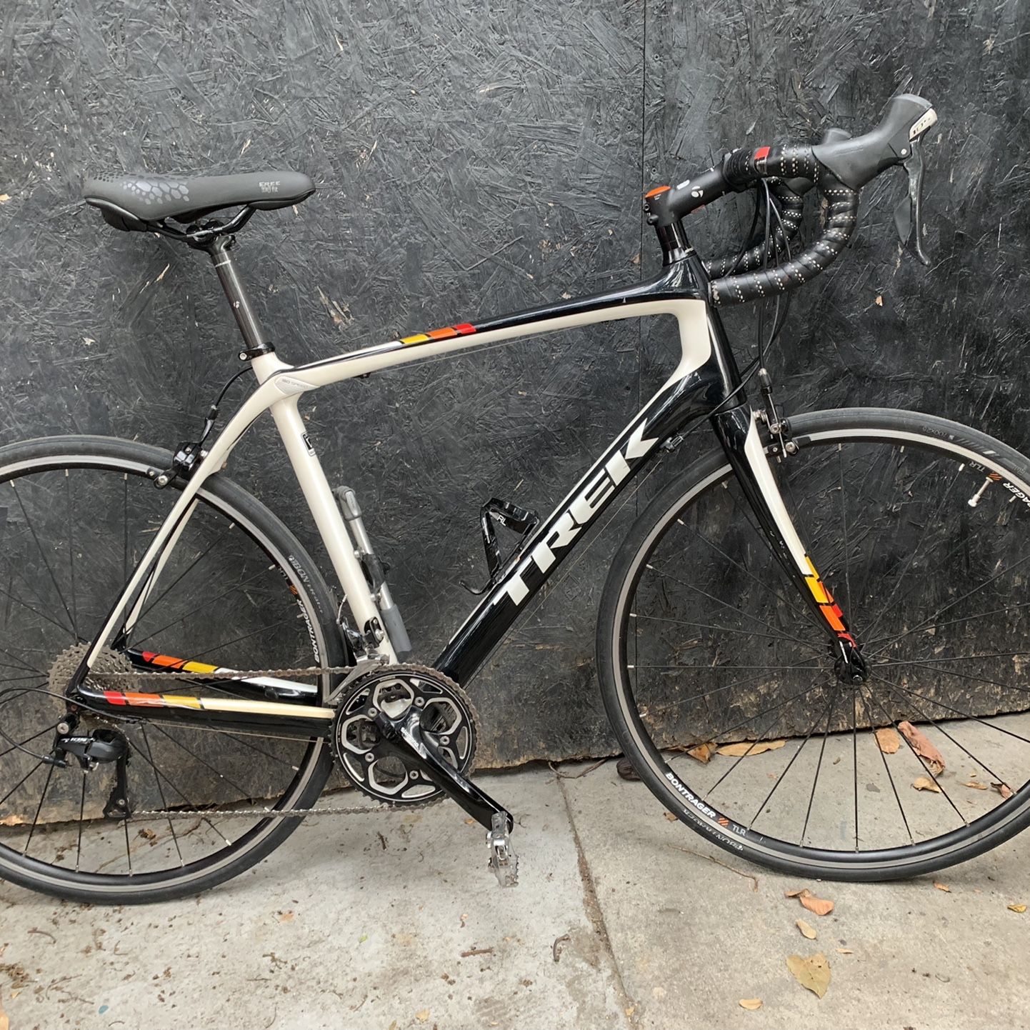 Trek domane on sale 4.3 2017