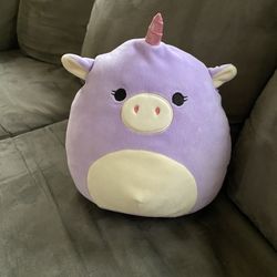 BRAND NEW WITHOUT TAG THE ORIGINAL SQUISHMALLOW 11’