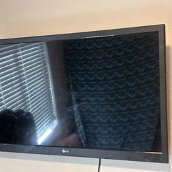 LG Flat screen tv 42”