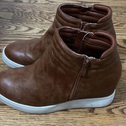 Faux Leather Wedge Shoe 