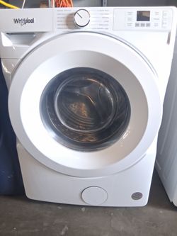 New whirlpool front load washer large capacity fully functional