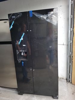 New scratch and dent refrigerator