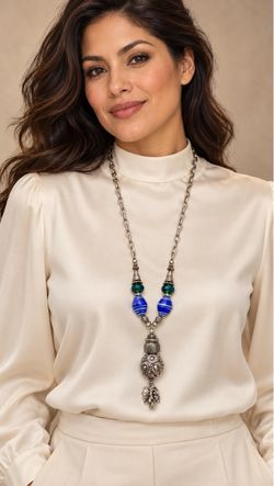 Azure Garden — Blue & Green Beaded Pendant Necklace