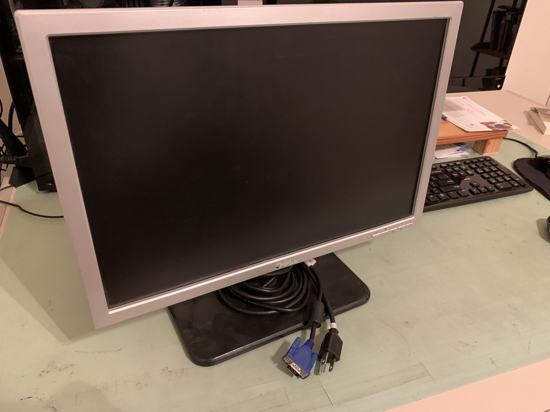 Dell LCD Monitor (w/ cables)