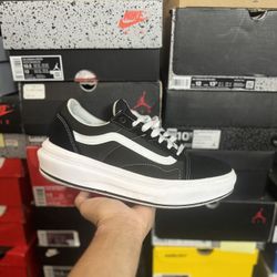 Vans Old Skool Overt CC size 12 VNDS