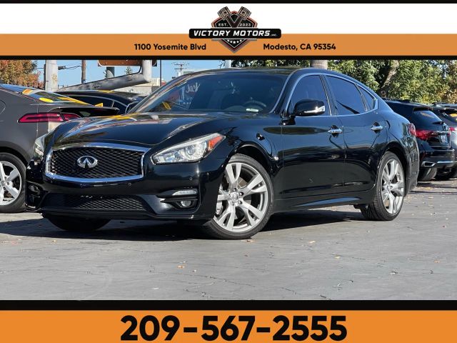 2015 INFINITI Q70