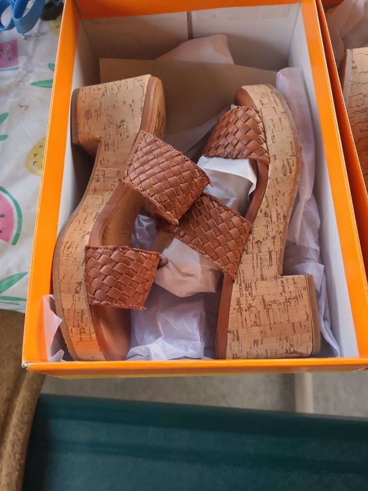 MizMooz New York City