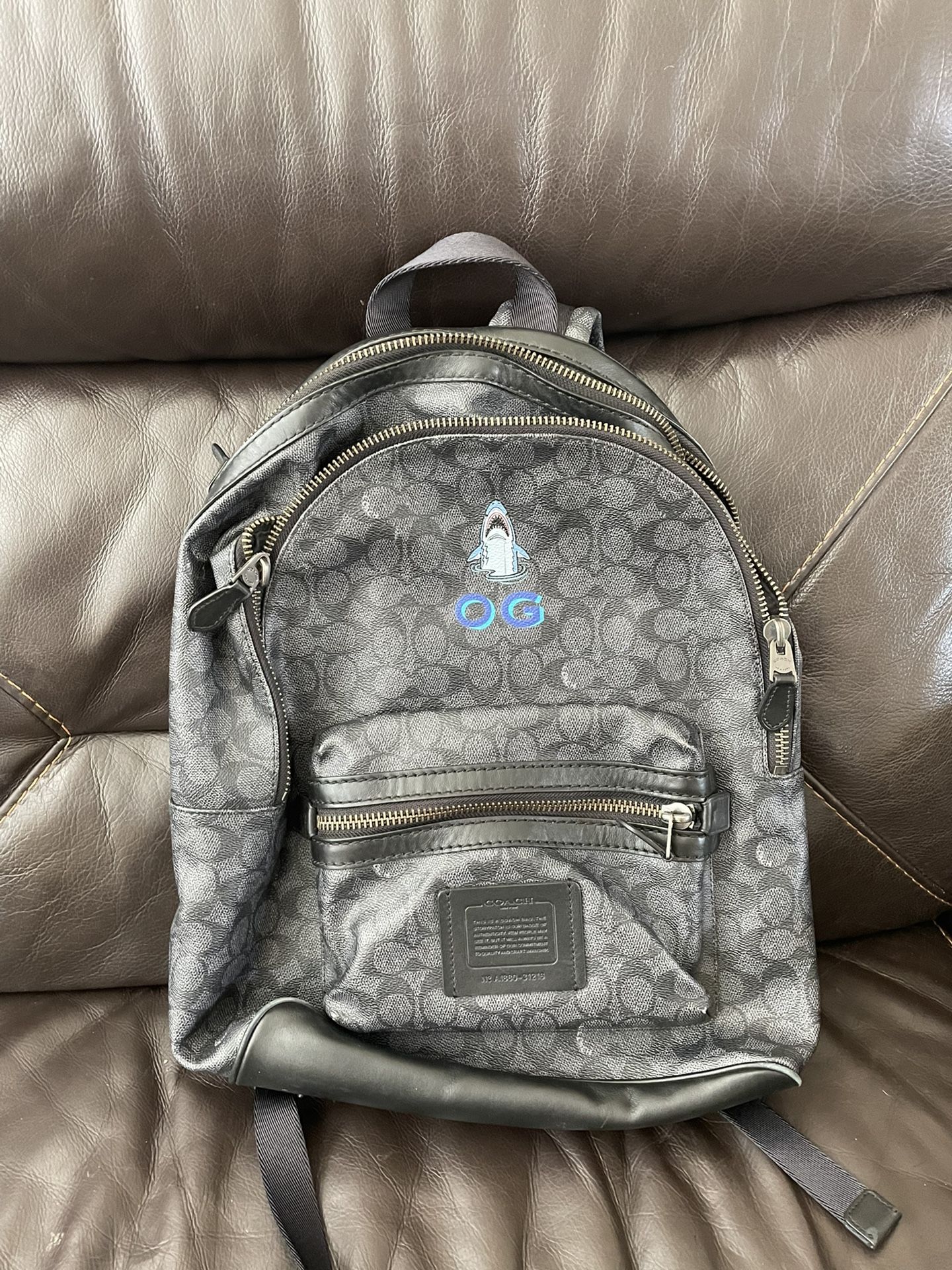 coach henry backpack f72311 IN PEBBLE LEATHER Black Stylish Large Black Leather L2 BRANDS Multifunctional 4 Drawer Tackle Cedar Plug Pattern:Anchovy