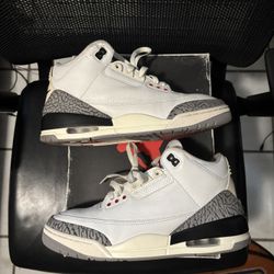 Air Jordan 3 Reimagined White Cement Size 9.5