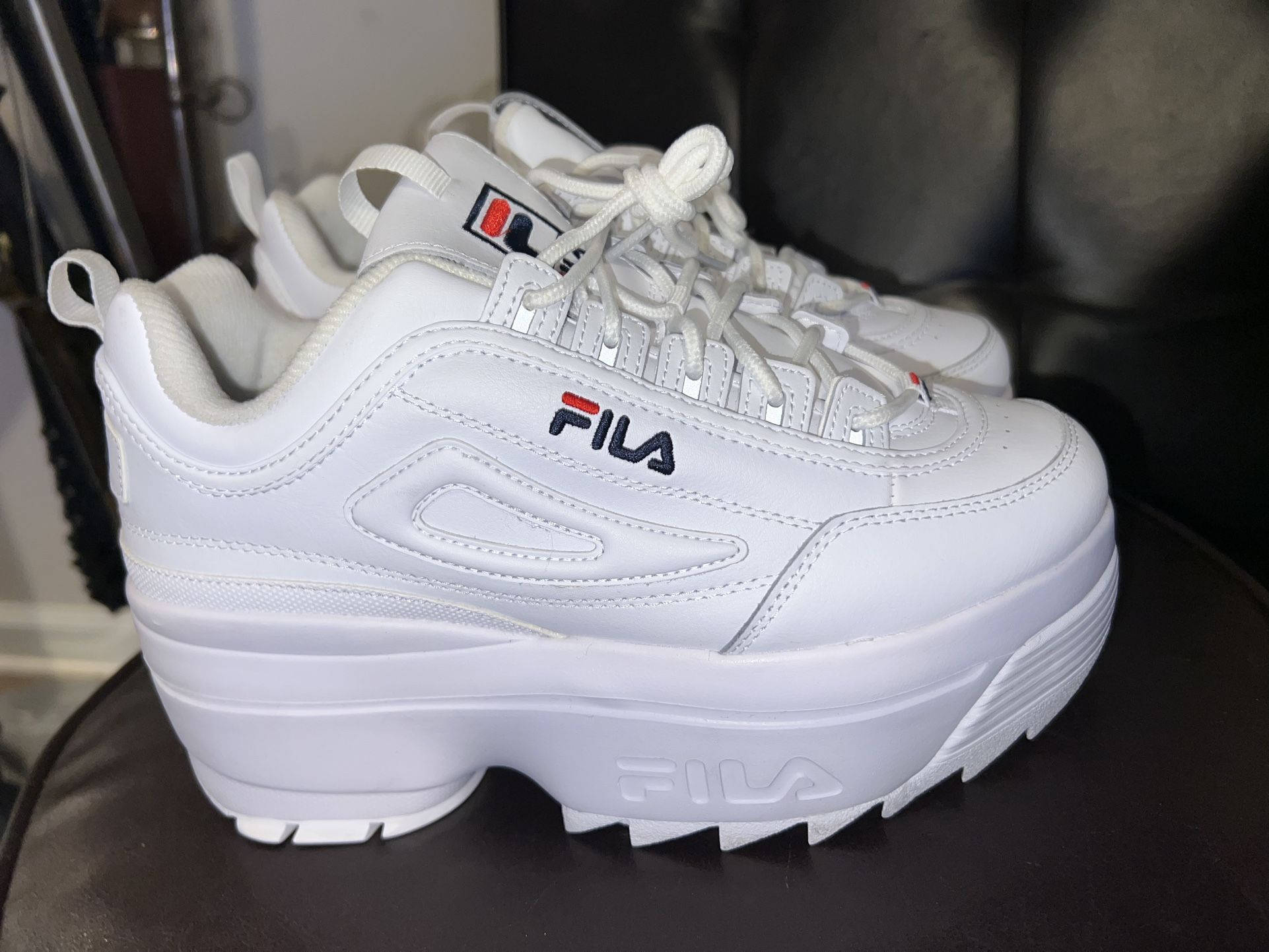FILA DISRUPTOR 2 WEDGE premium sneakers size 10