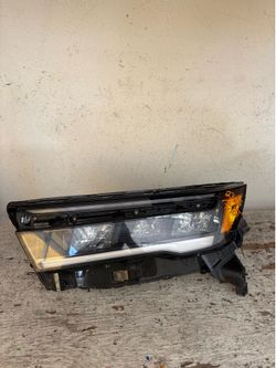 2022 honda pulot left headlight